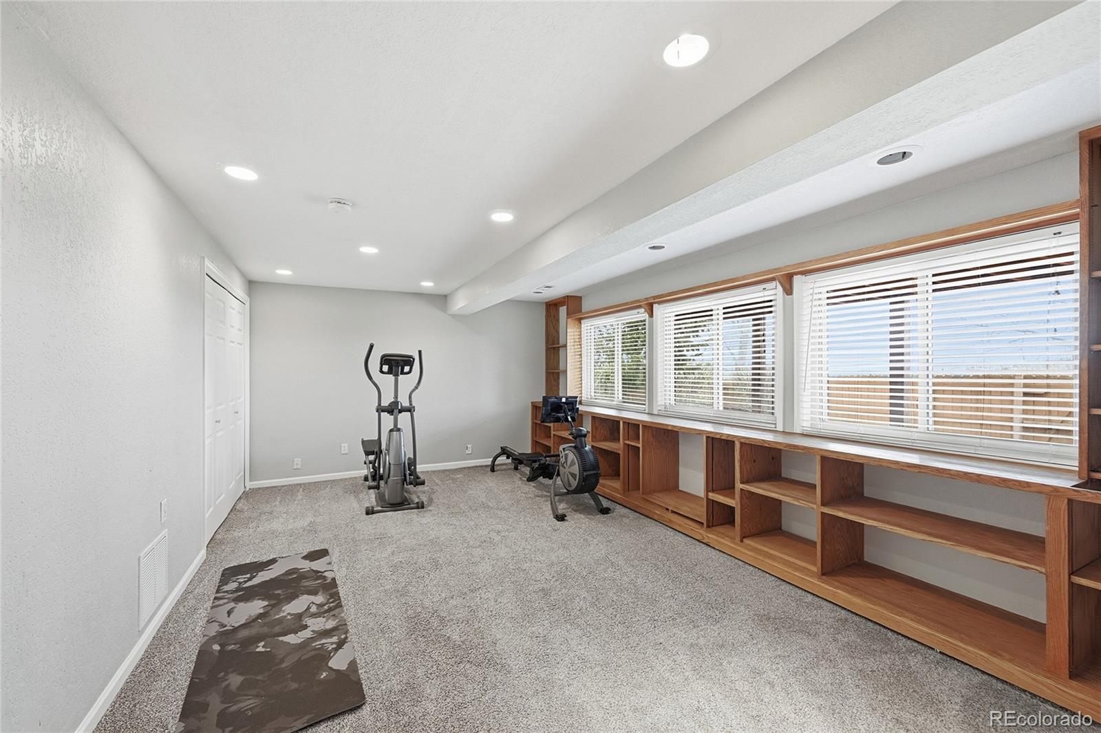 MLS Image #26 for 5835 s danube circle,aurora, Colorado