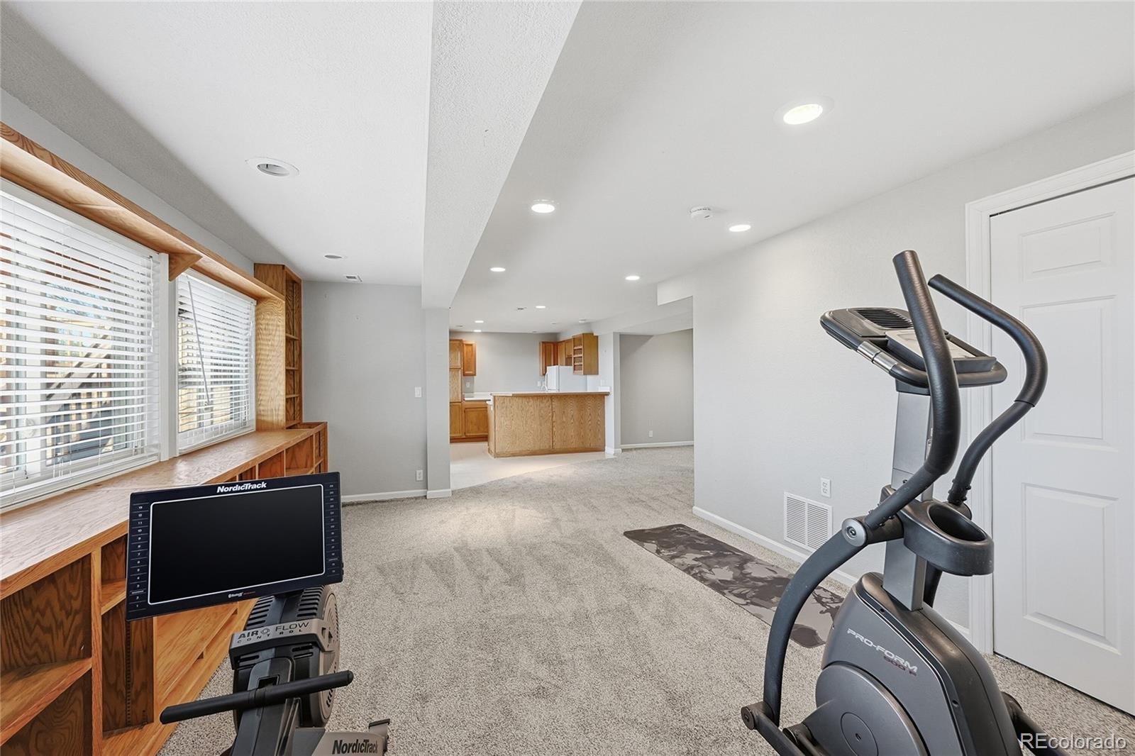 MLS Image #27 for 5835 s danube circle,aurora, Colorado