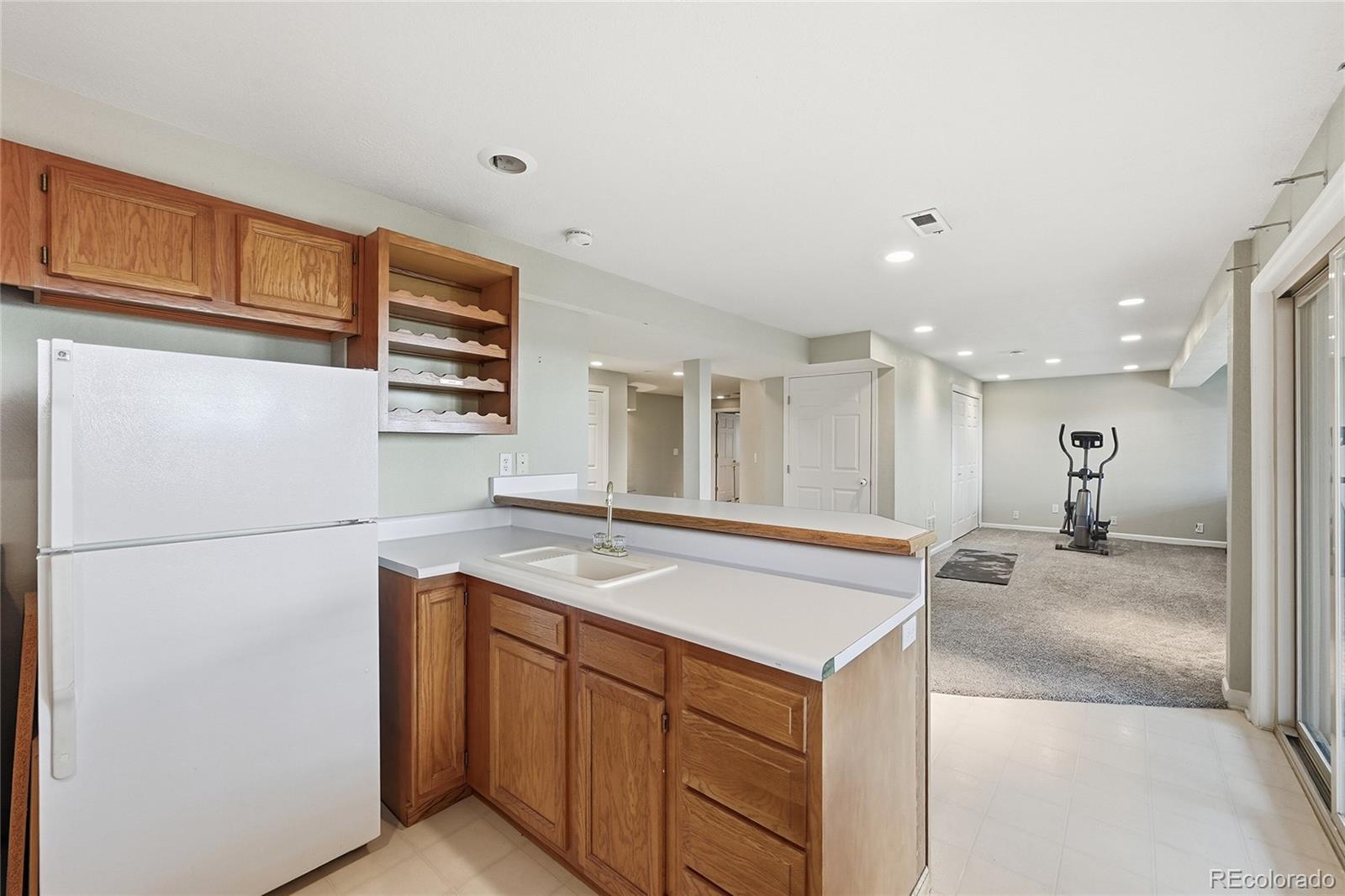MLS Image #30 for 5835 s danube circle,aurora, Colorado