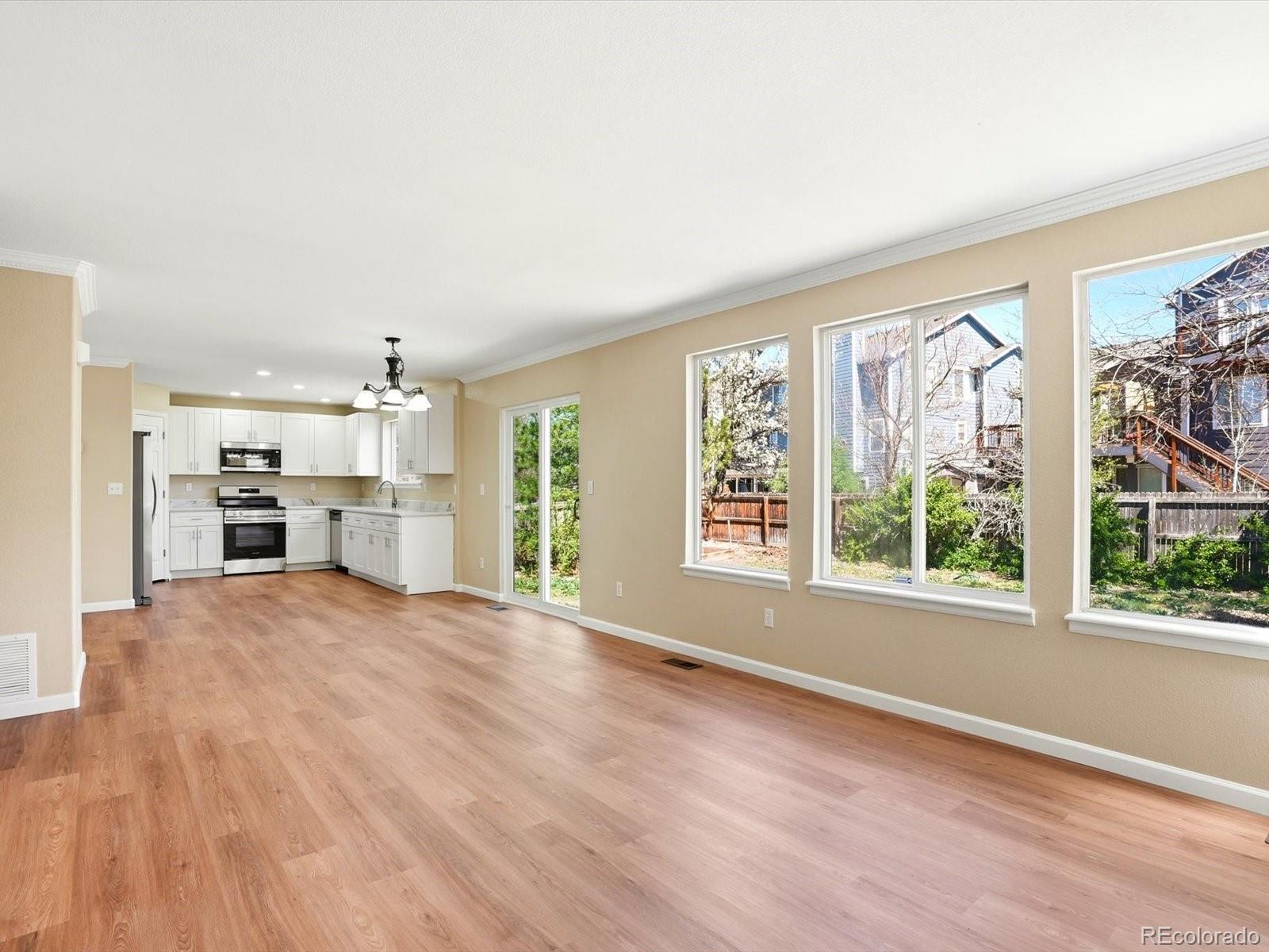 MLS Image #14 for 13214  columbine circle,thornton, Colorado