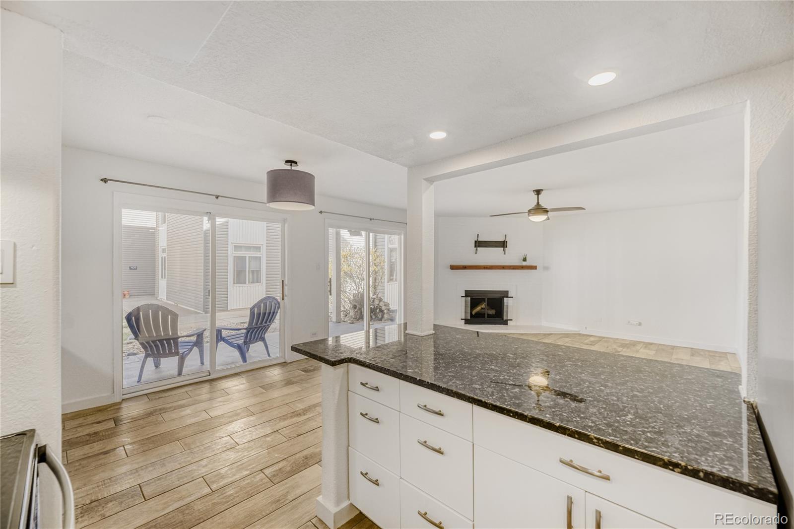 MLS Image #7 for 3436 s locust street b,denver, Colorado