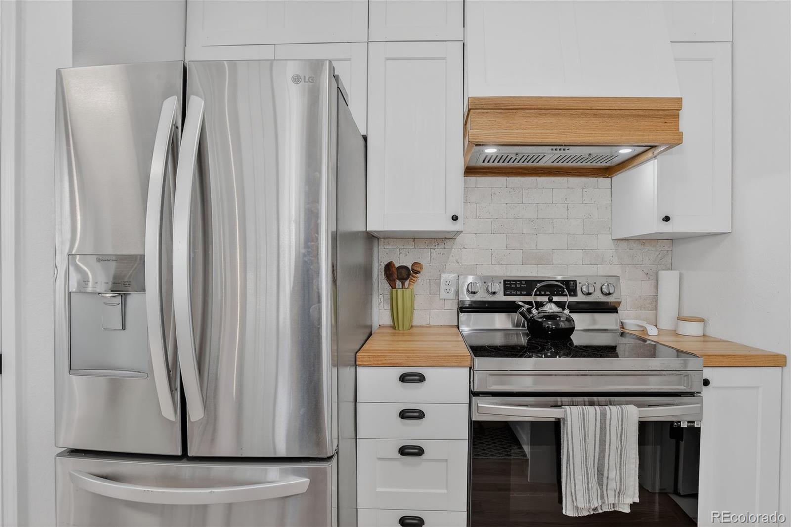 MLS Image #10 for 886 s reed court e,lakewood, Colorado