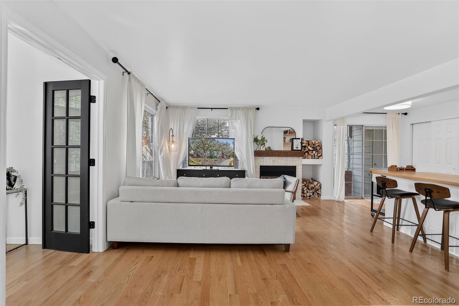 MLS Image #6 for 886 s reed court e,lakewood, Colorado