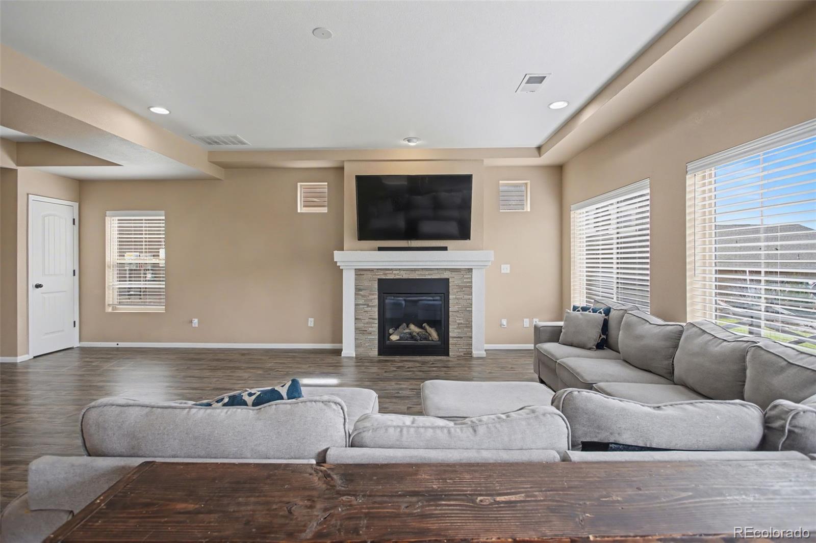MLS Image #8 for 8215  birch tree loop,colorado springs, Colorado
