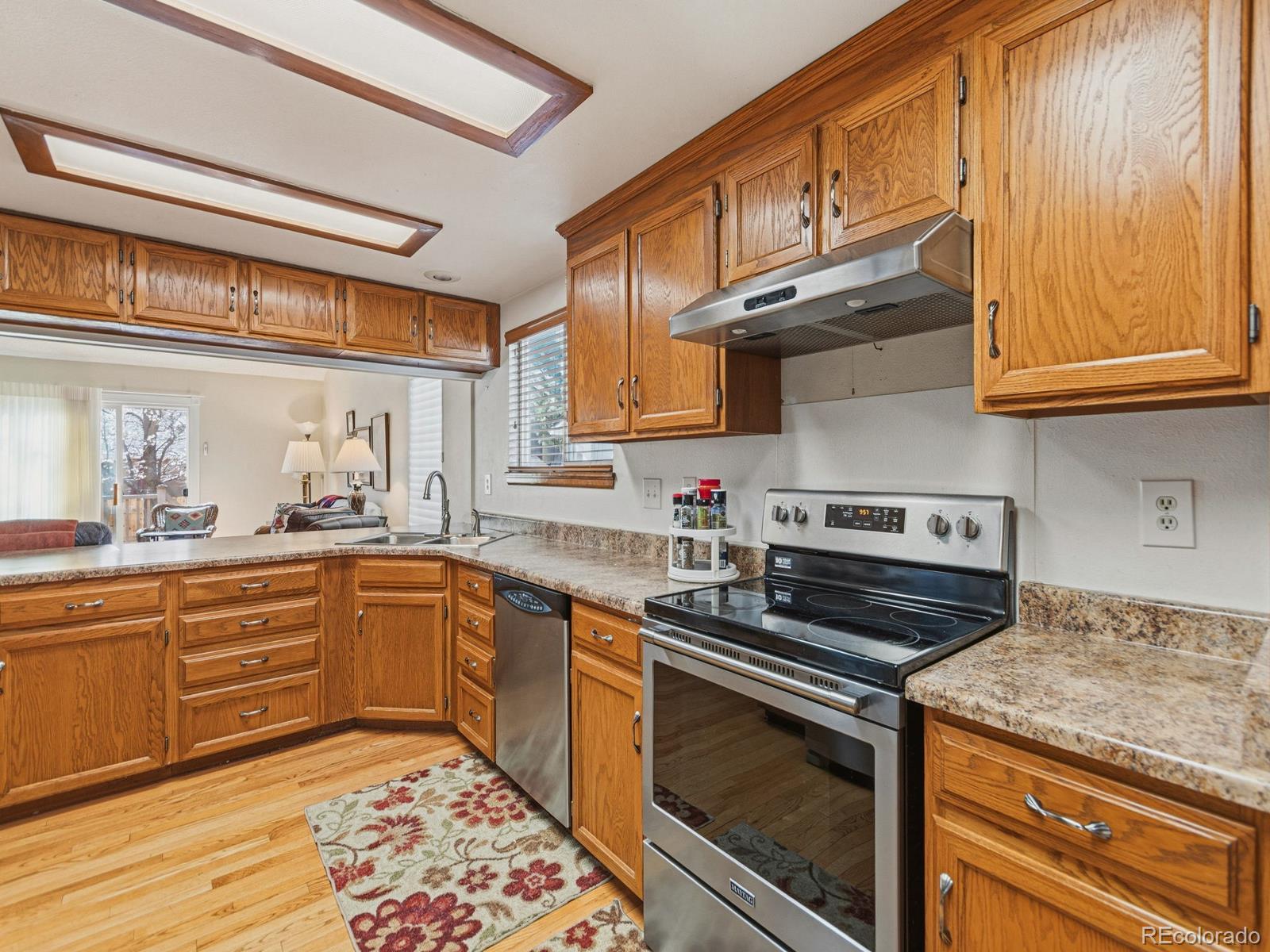 MLS Image #15 for 15972 e lehigh circle,aurora, Colorado