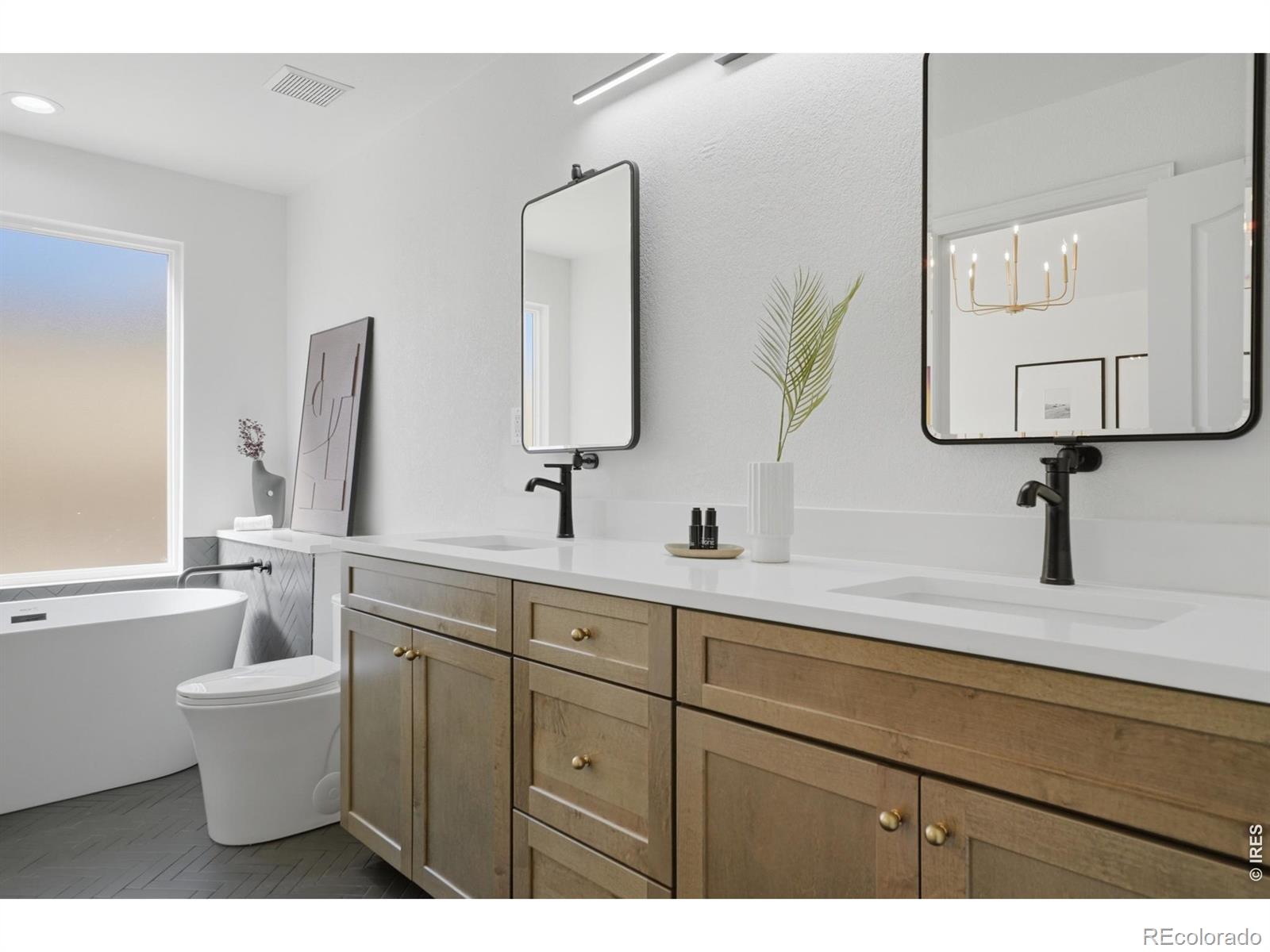 MLS Image #32 for 10329  oak street,broomfield, Colorado