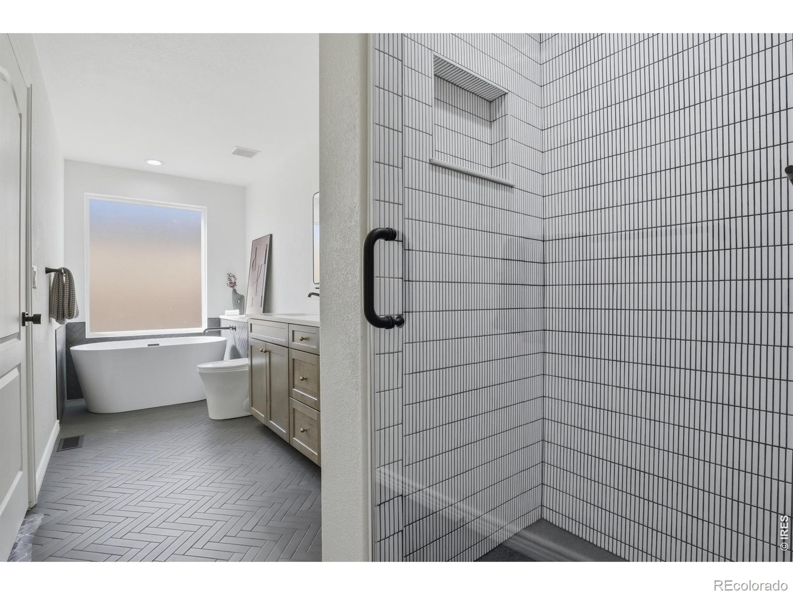MLS Image #35 for 10329  oak street,broomfield, Colorado