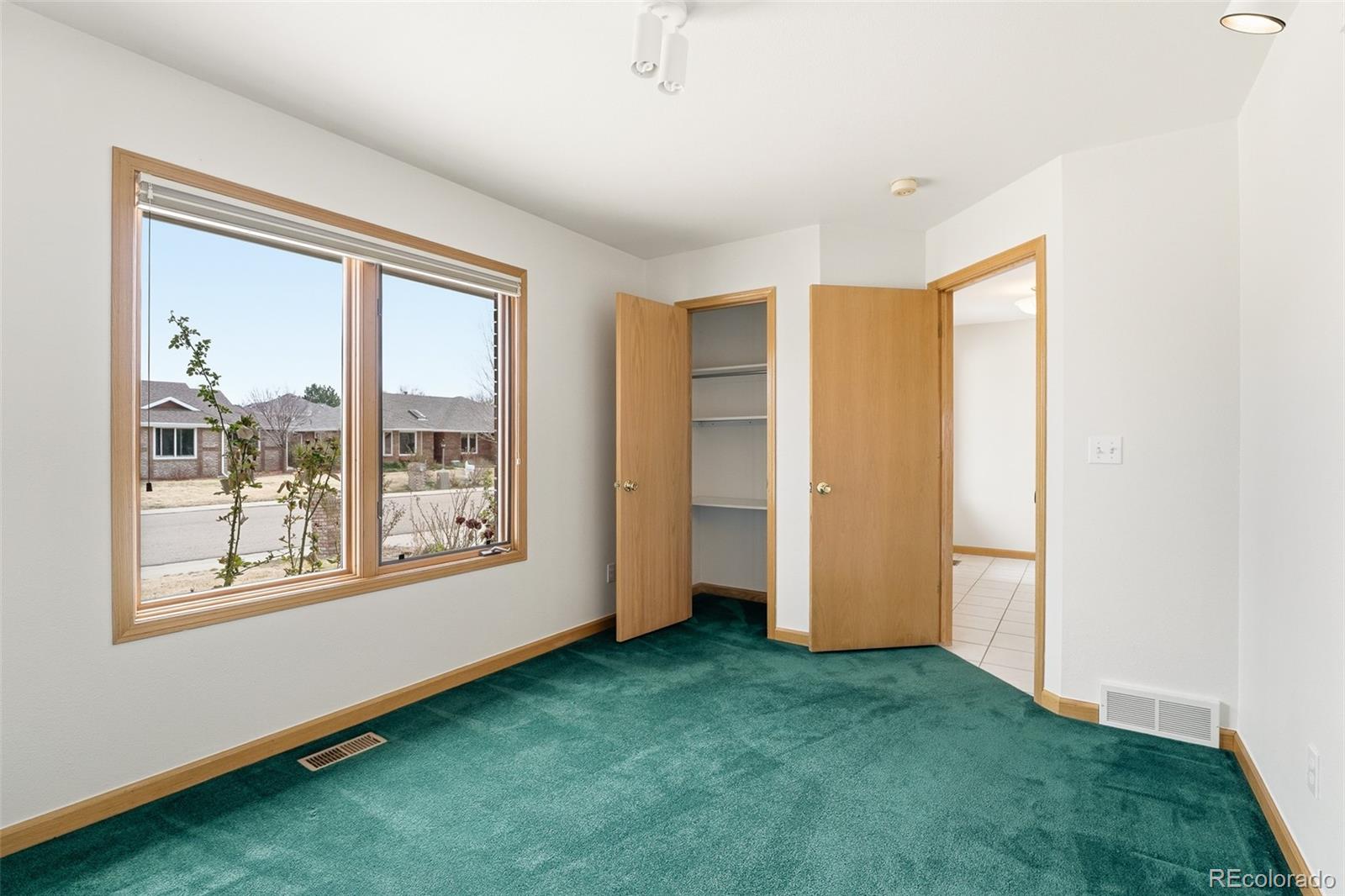 MLS Image #11 for 1627  linden street,longmont, Colorado