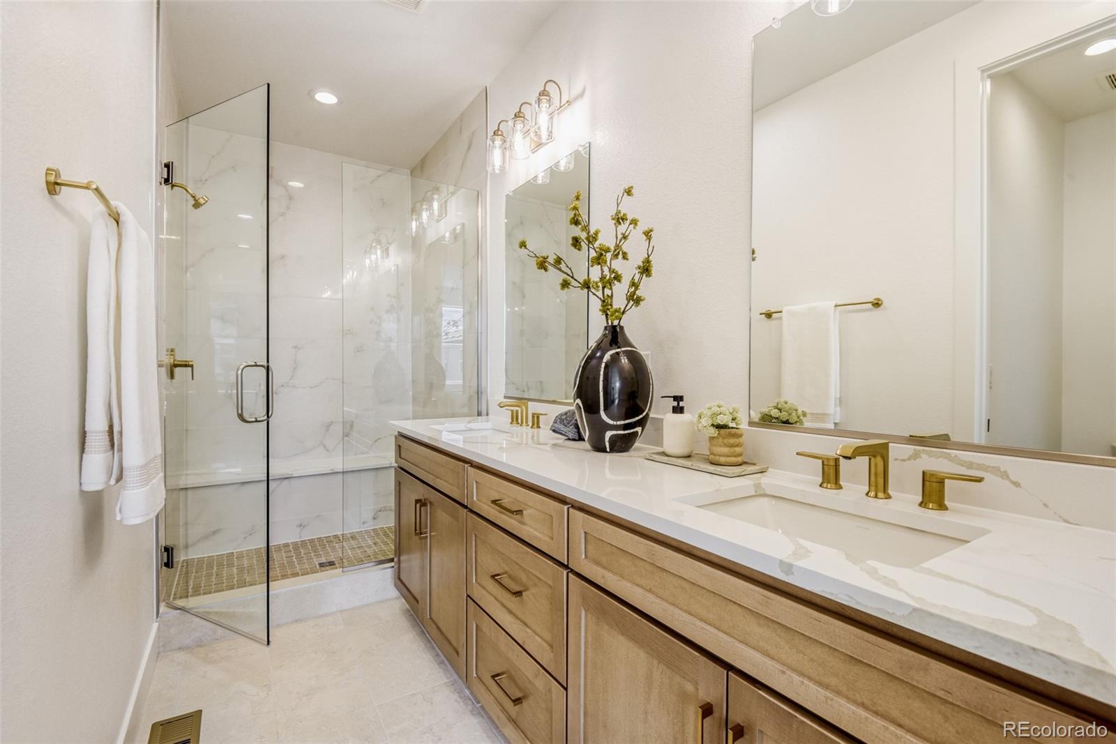 MLS Image #11 for 10994 e geddes place,centennial, Colorado