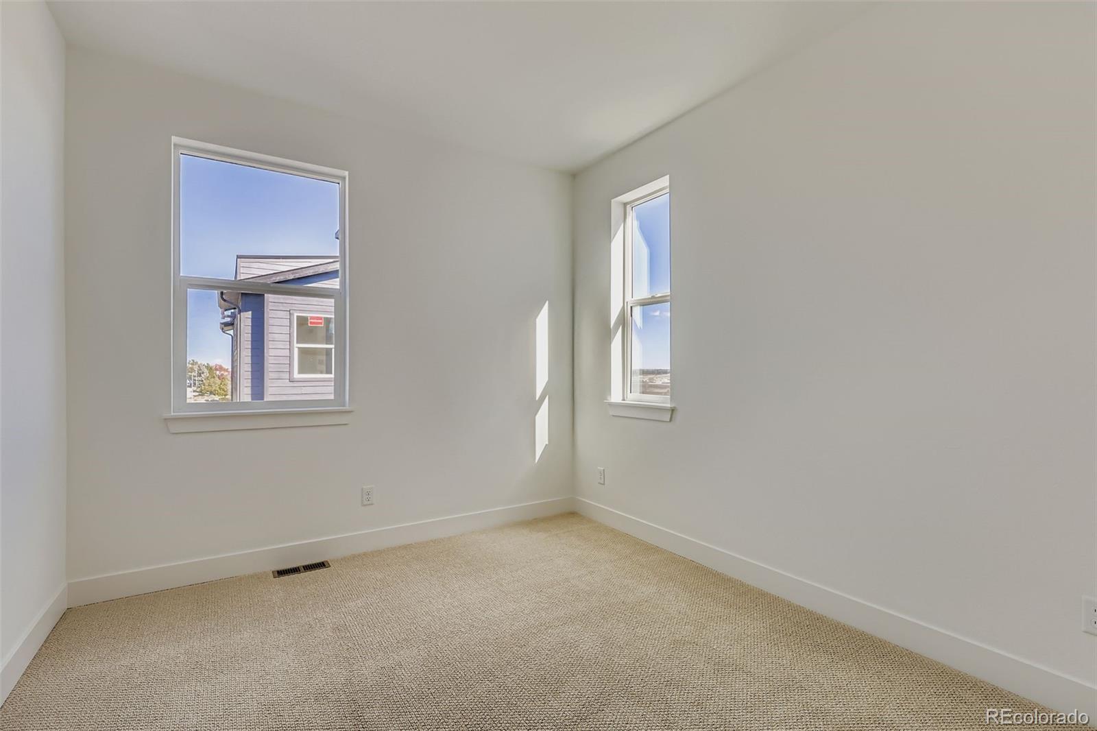 MLS Image #13 for 10994 e geddes place,centennial, Colorado