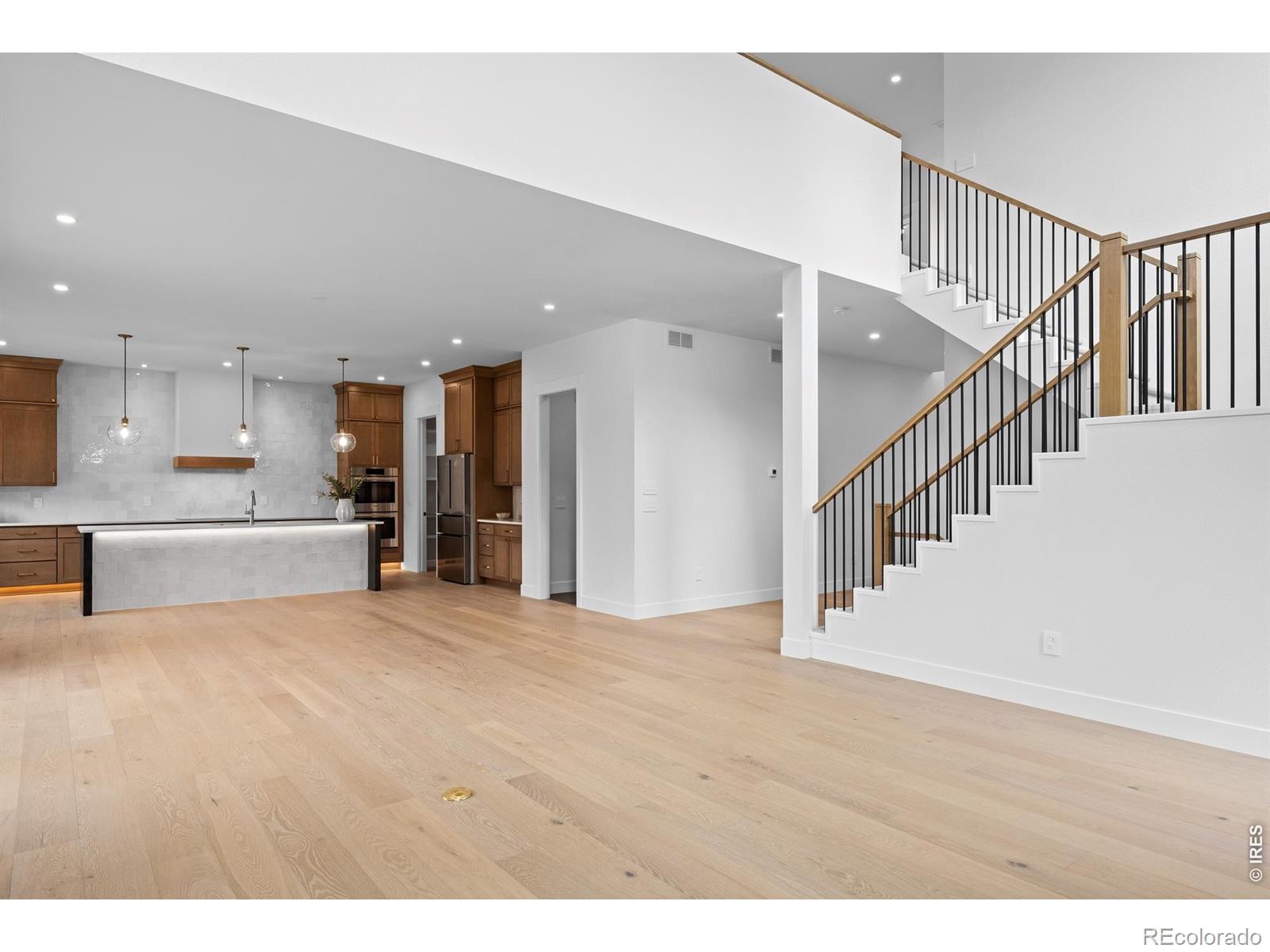 MLS Image #5 for 933  saint andrews lane,louisville, Colorado