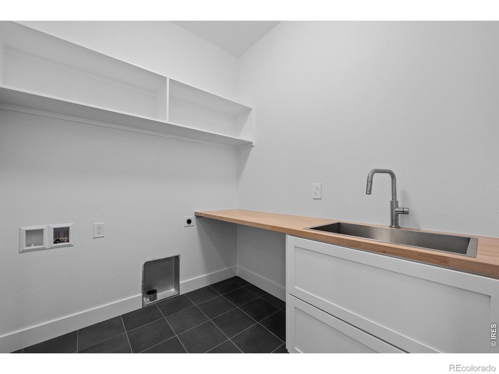 MLS Image #9 for 933  saint andrews lane,louisville, Colorado