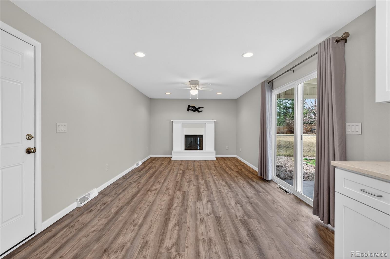 MLS Image #11 for 3125 s beeler street,denver, Colorado