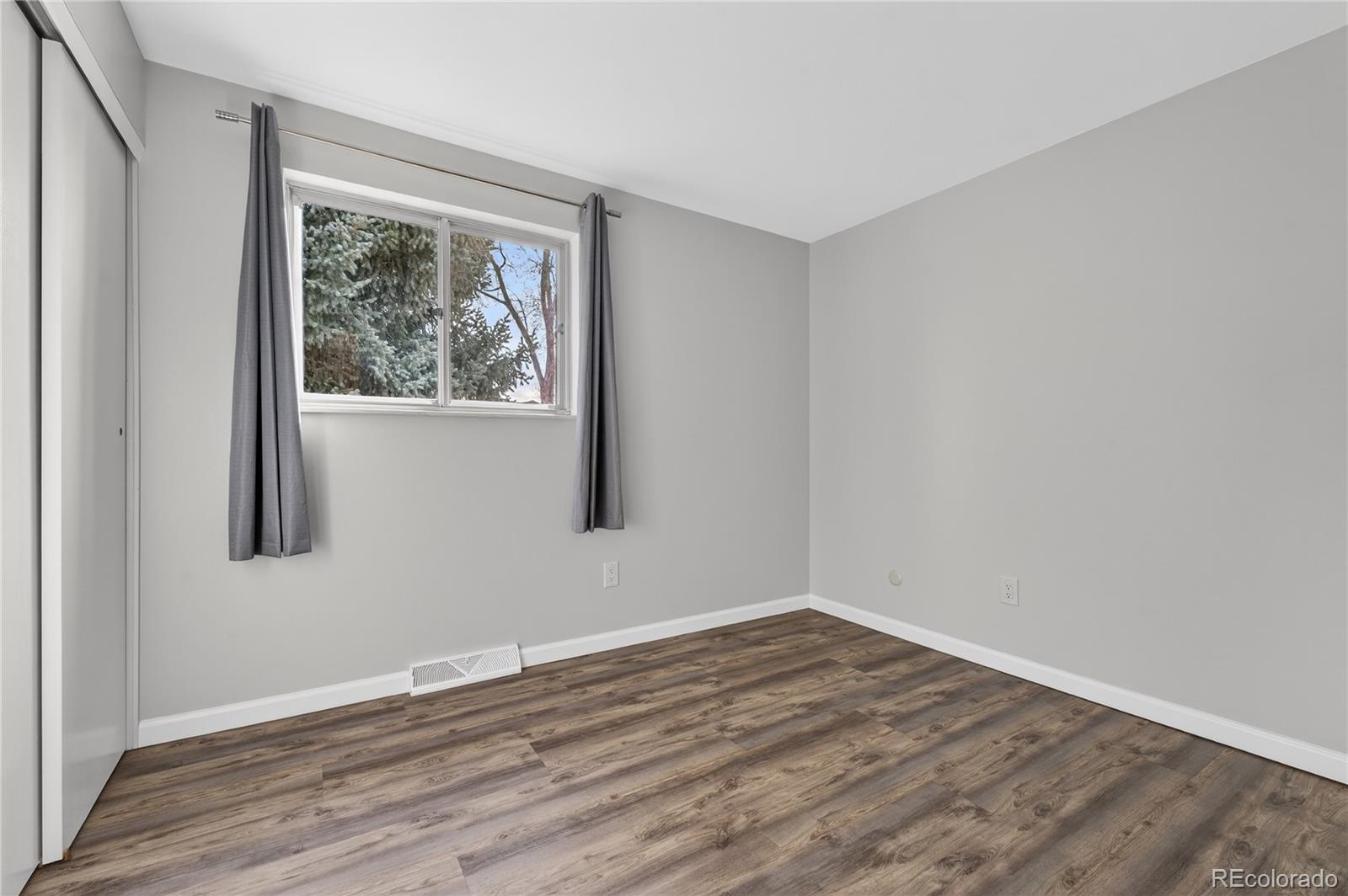 MLS Image #13 for 3125 s beeler street,denver, Colorado