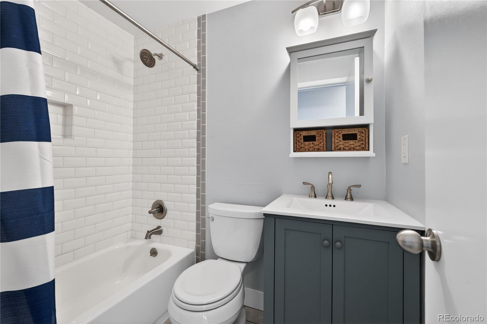 MLS Image #17 for 3125 s beeler street,denver, Colorado
