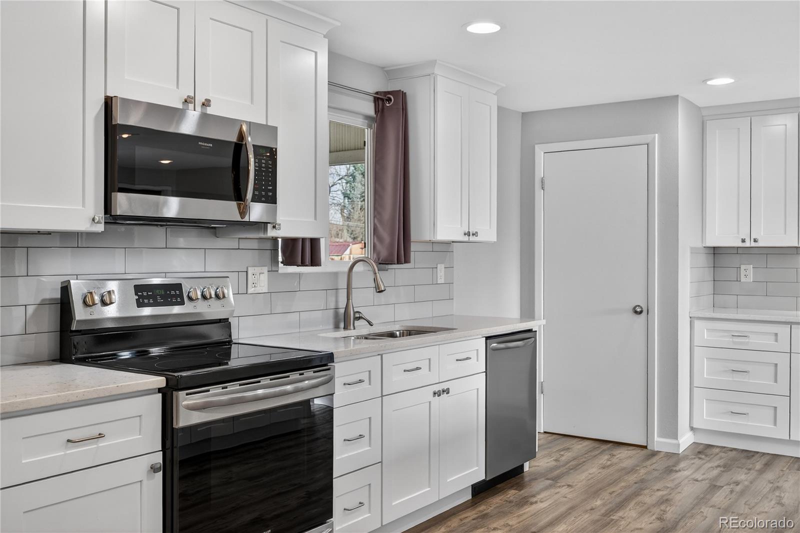 MLS Image #9 for 3125 s beeler street,denver, Colorado