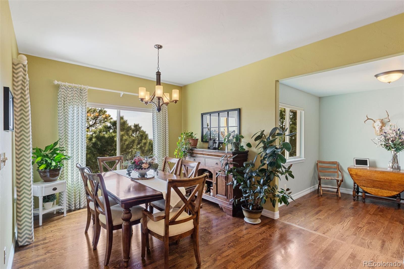 MLS Image #11 for 330  lowick drive,colorado springs, Colorado