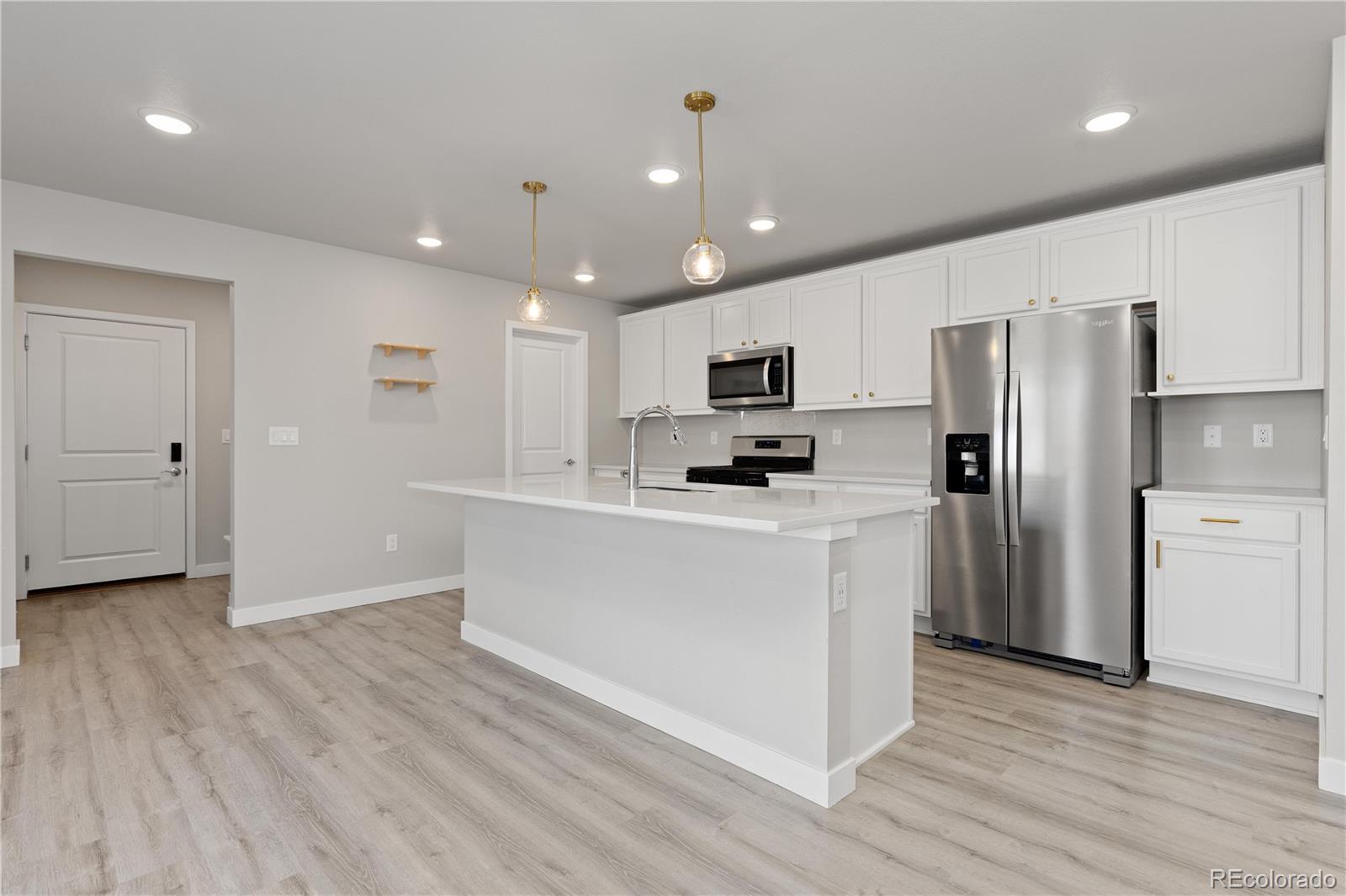 MLS Image #10 for 958  colorado river avenue,brighton, Colorado