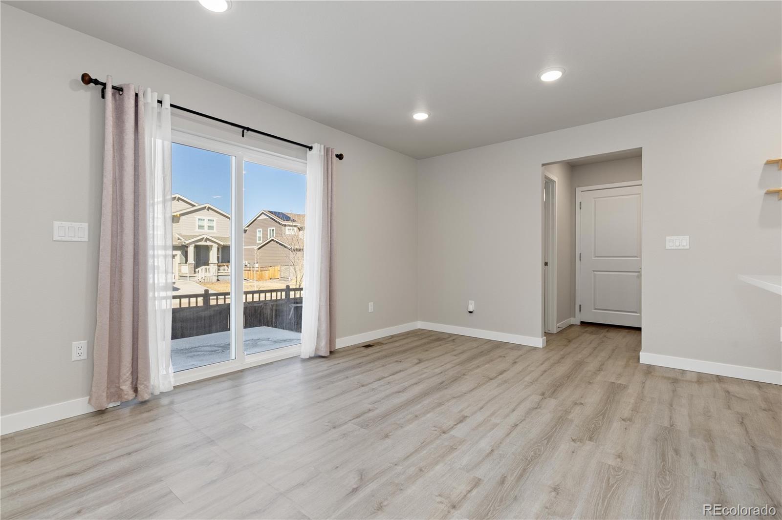 MLS Image #9 for 958  colorado river avenue,brighton, Colorado