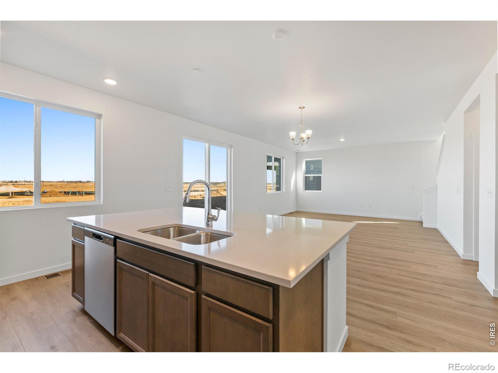 MLS Image #4 for 1448  boyle street,windsor, Colorado