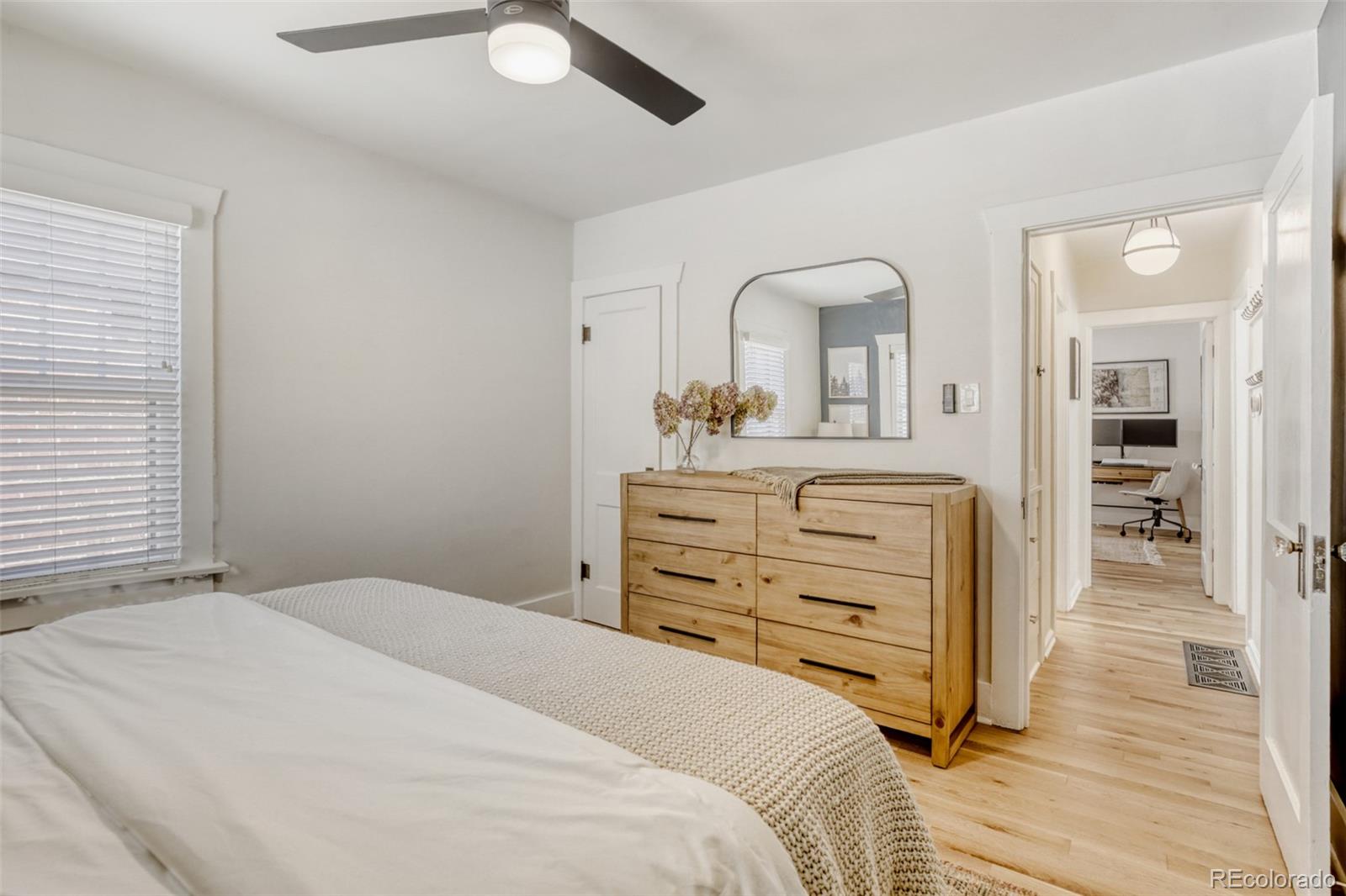 MLS Image #13 for 4300  wyandot street,denver, Colorado
