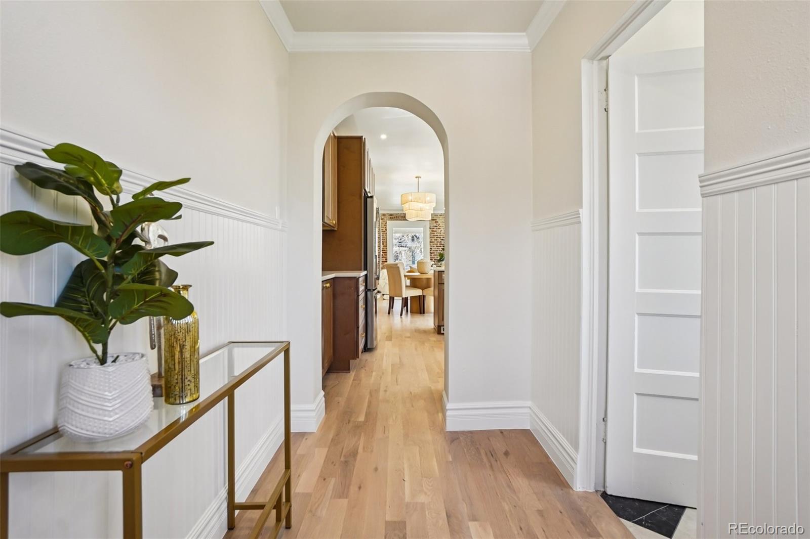 MLS Image #35 for 851 s washington street,denver, Colorado