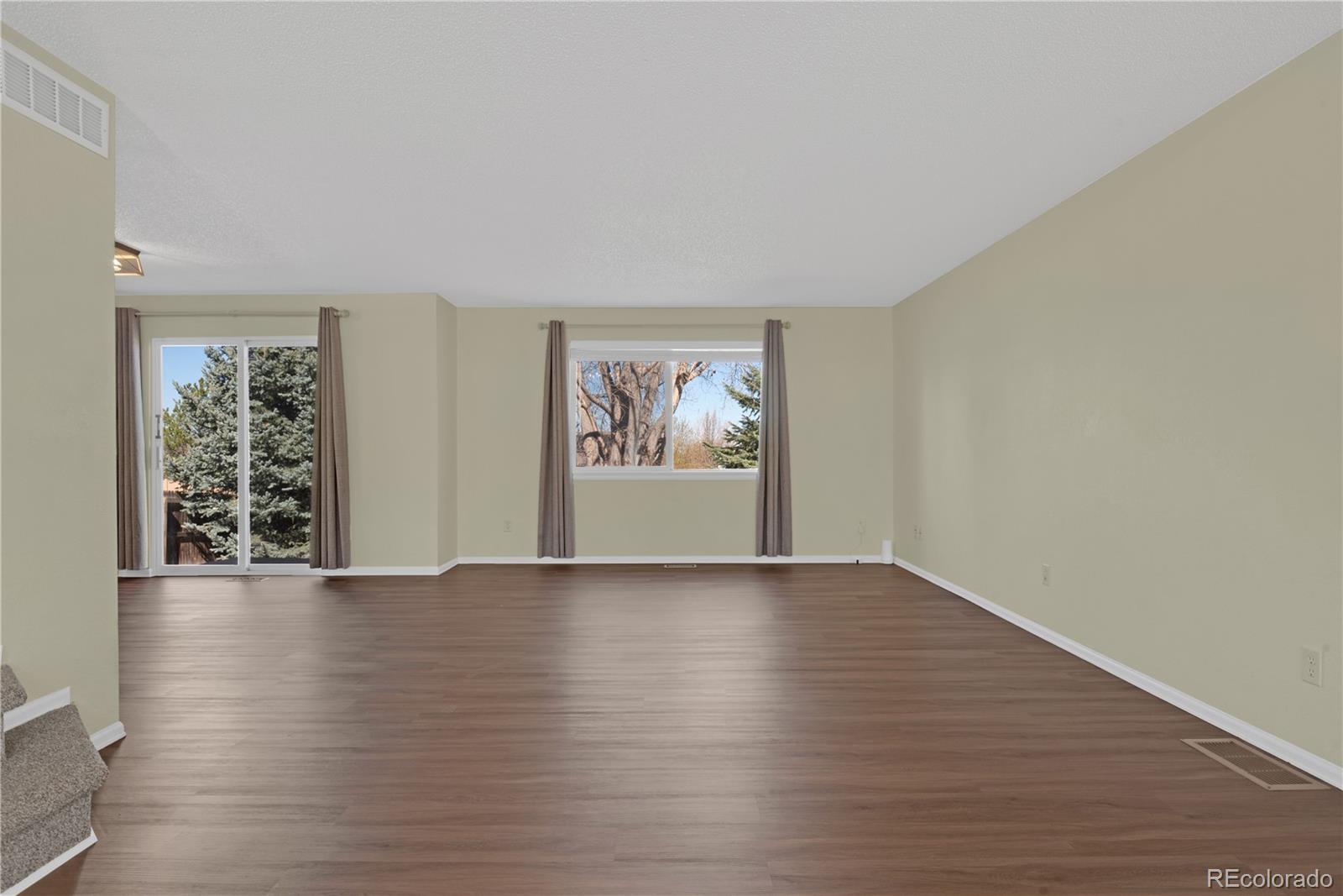 MLS Image #1 for 5335 s ukraine way,aurora, Colorado