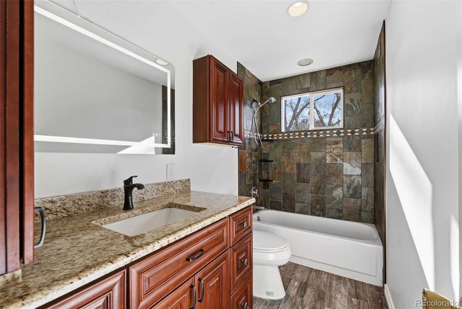 MLS Image #14 for 2541 s monaco parkway,denver, Colorado
