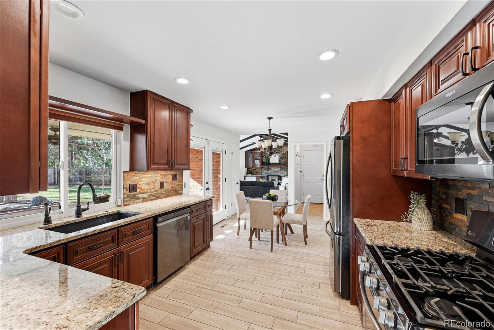 MLS Image #4 for 2541 s monaco parkway,denver, Colorado