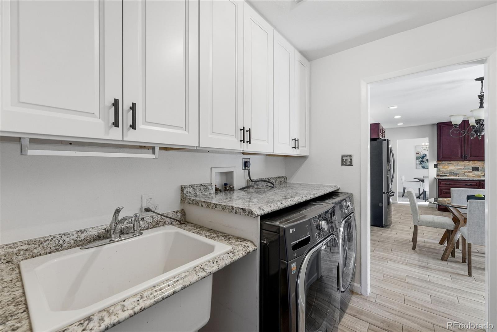 MLS Image #7 for 2541 s monaco parkway,denver, Colorado
