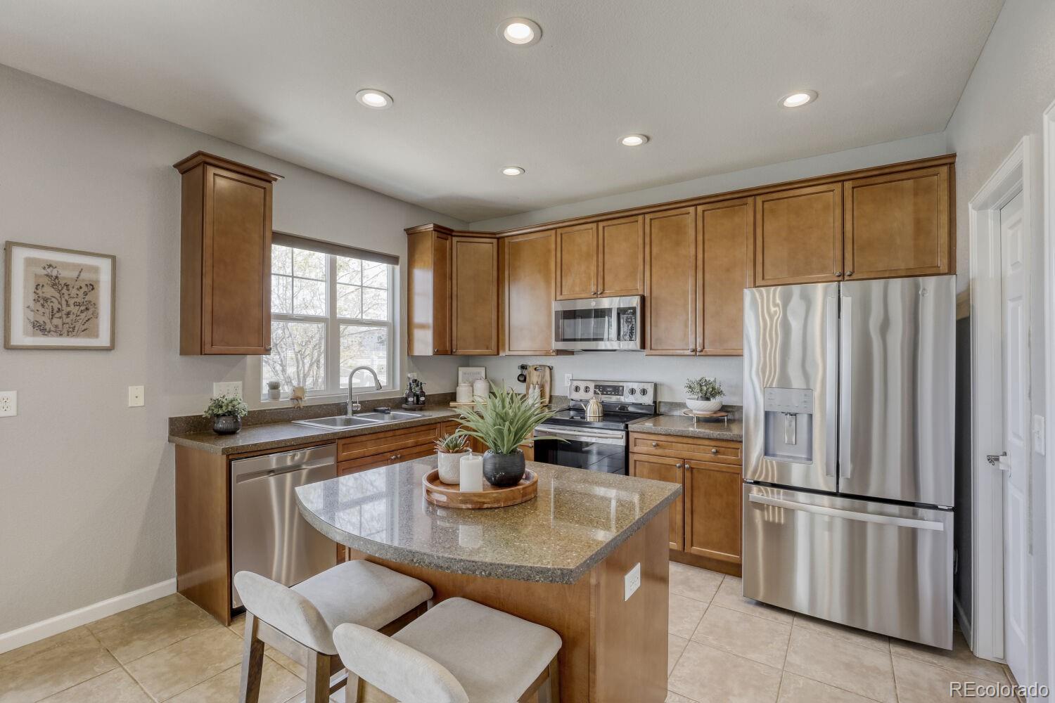 MLS Image #13 for 1310 s duquesne circle,aurora, Colorado