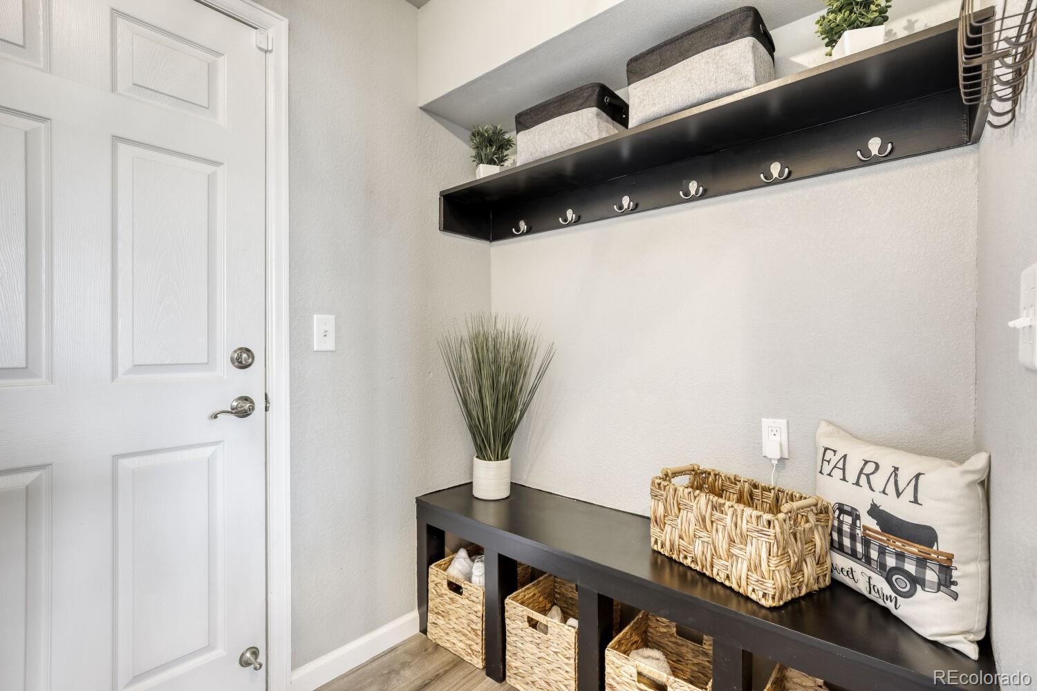 MLS Image #15 for 1310 s duquesne circle,aurora, Colorado