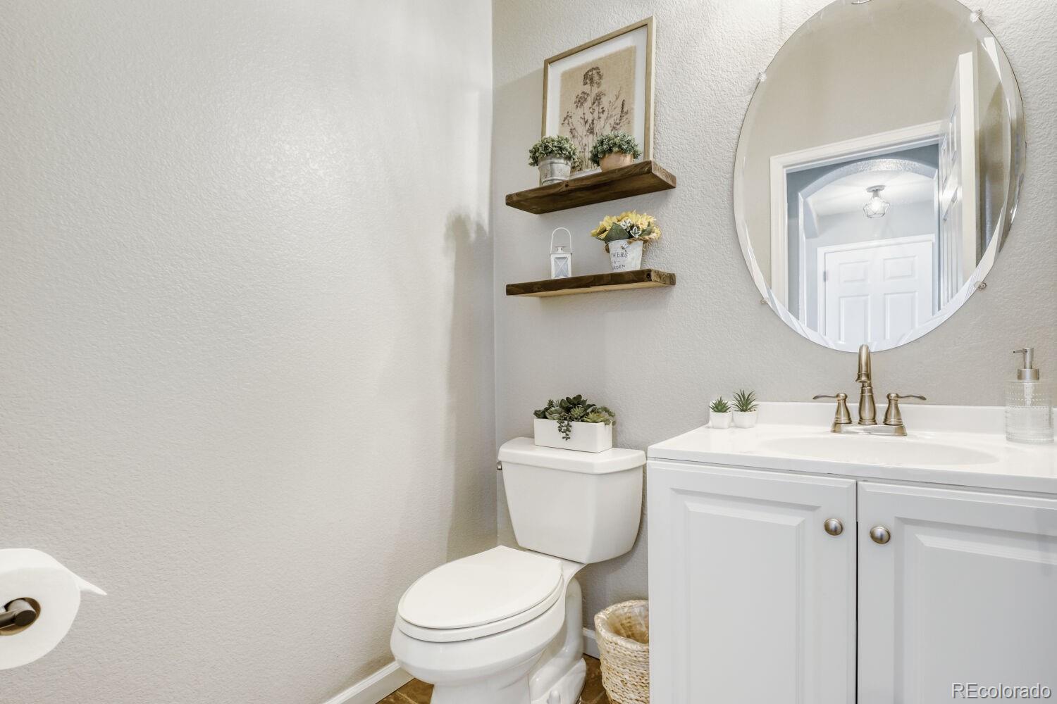 MLS Image #16 for 1310 s duquesne circle,aurora, Colorado