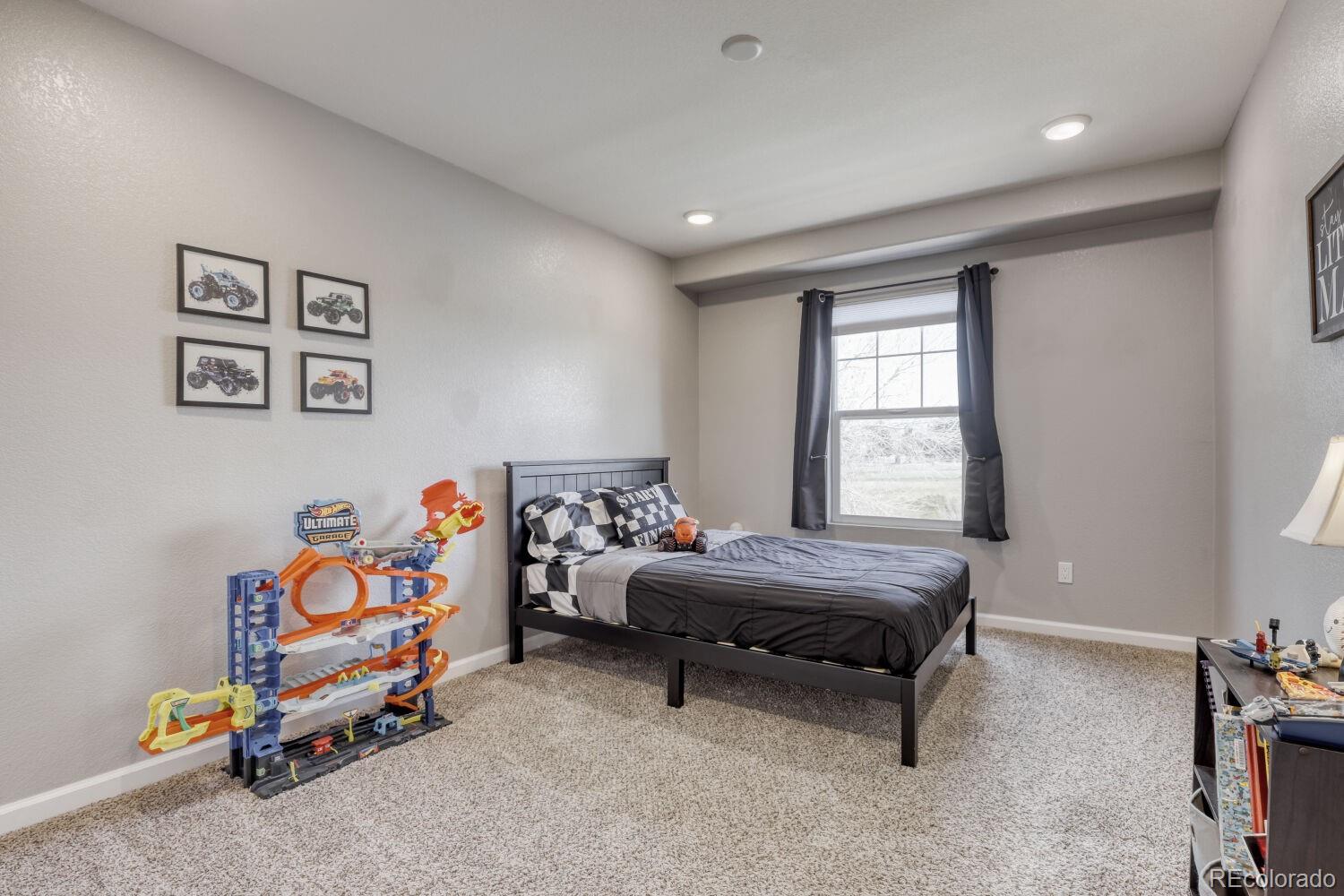 MLS Image #23 for 1310 s duquesne circle,aurora, Colorado