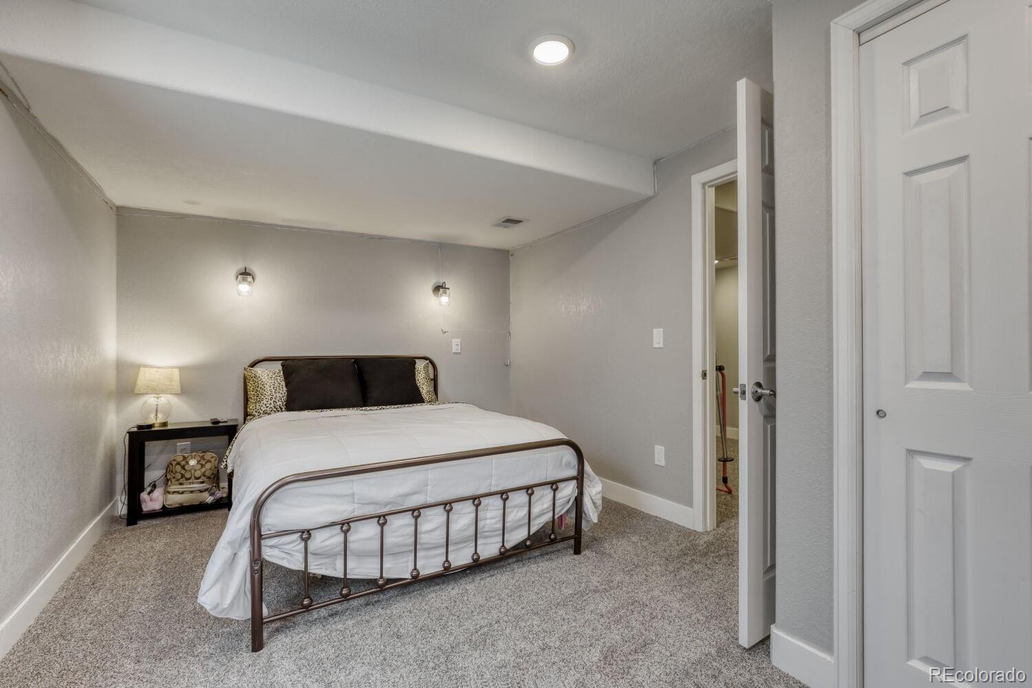MLS Image #28 for 1310 s duquesne circle,aurora, Colorado