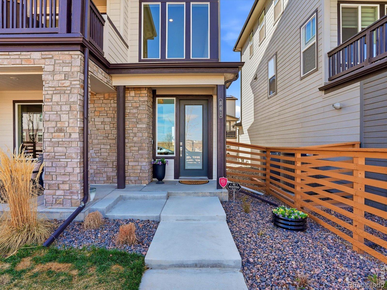 MLS Image #4 for 861  furrow way,lafayette, Colorado