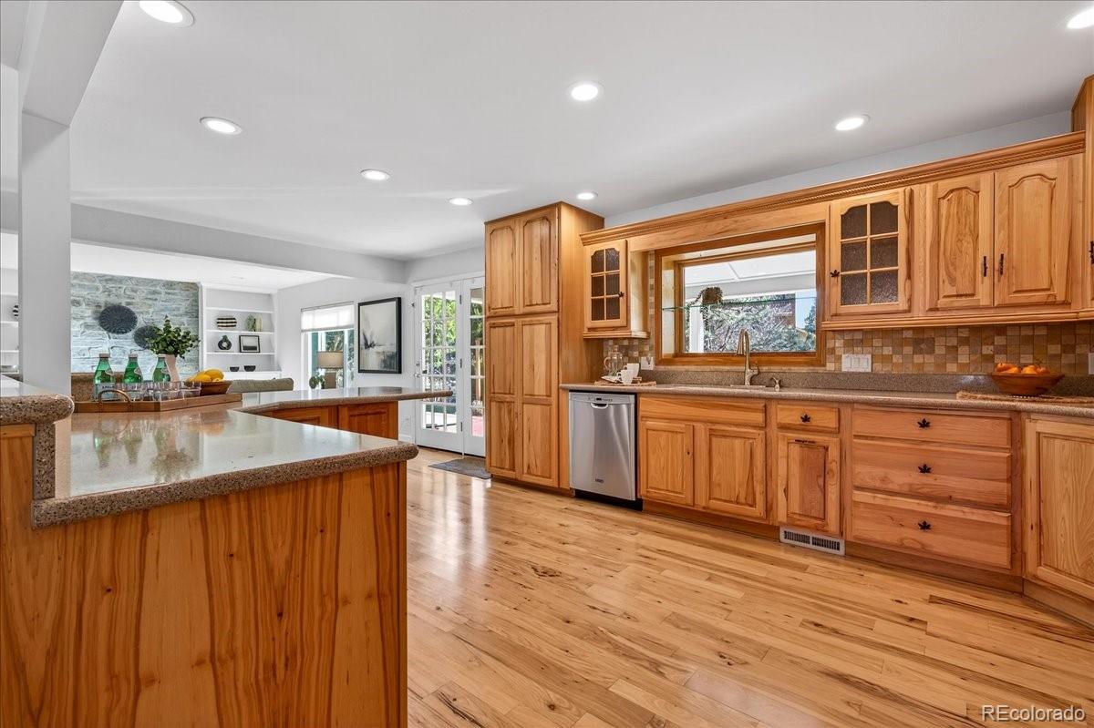 MLS Image #7 for 8671  iris street,arvada, Colorado