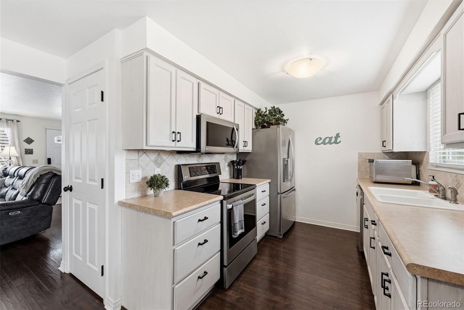 MLS Image #3 for 7932 s otis court,littleton, Colorado