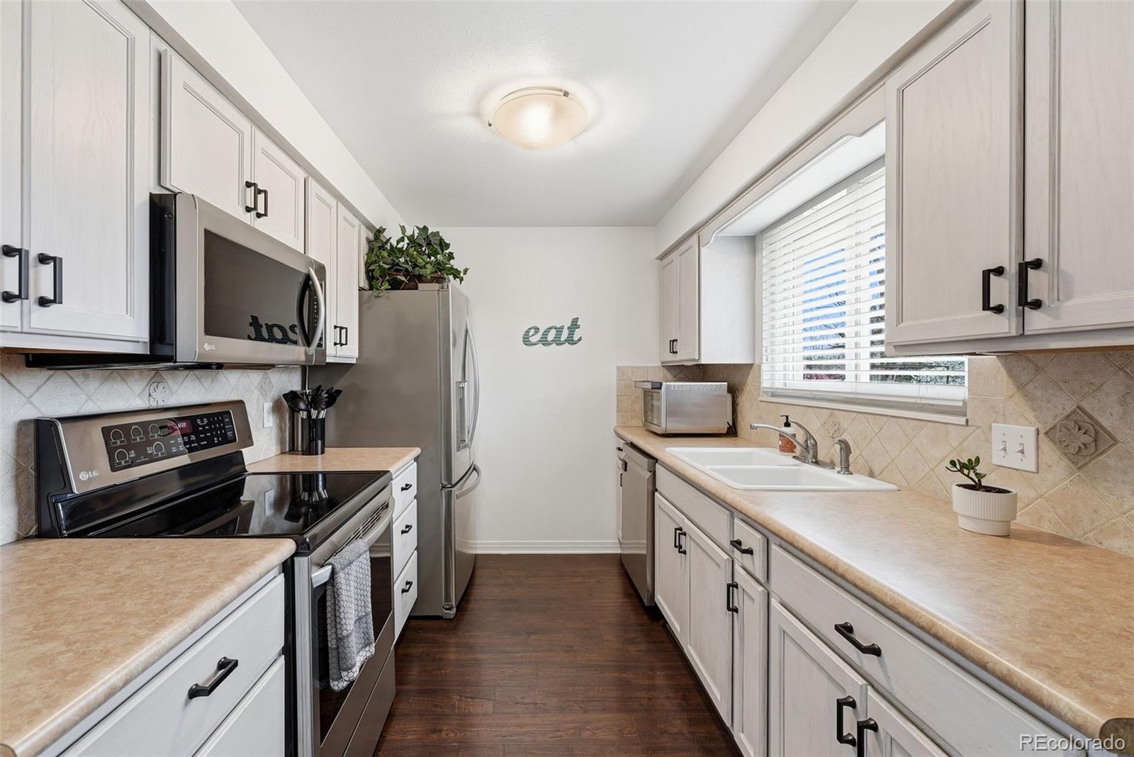 MLS Image #4 for 7932 s otis court,littleton, Colorado