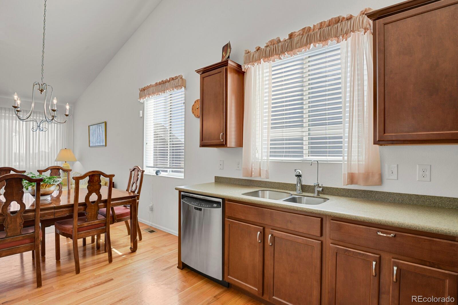 MLS Image #9 for 13090  tamarac street,thornton, Colorado