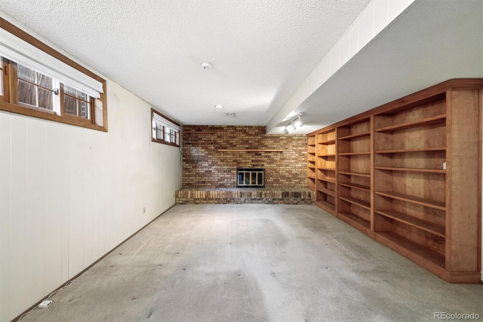 MLS Image #18 for 8051  greenwood court,denver, Colorado
