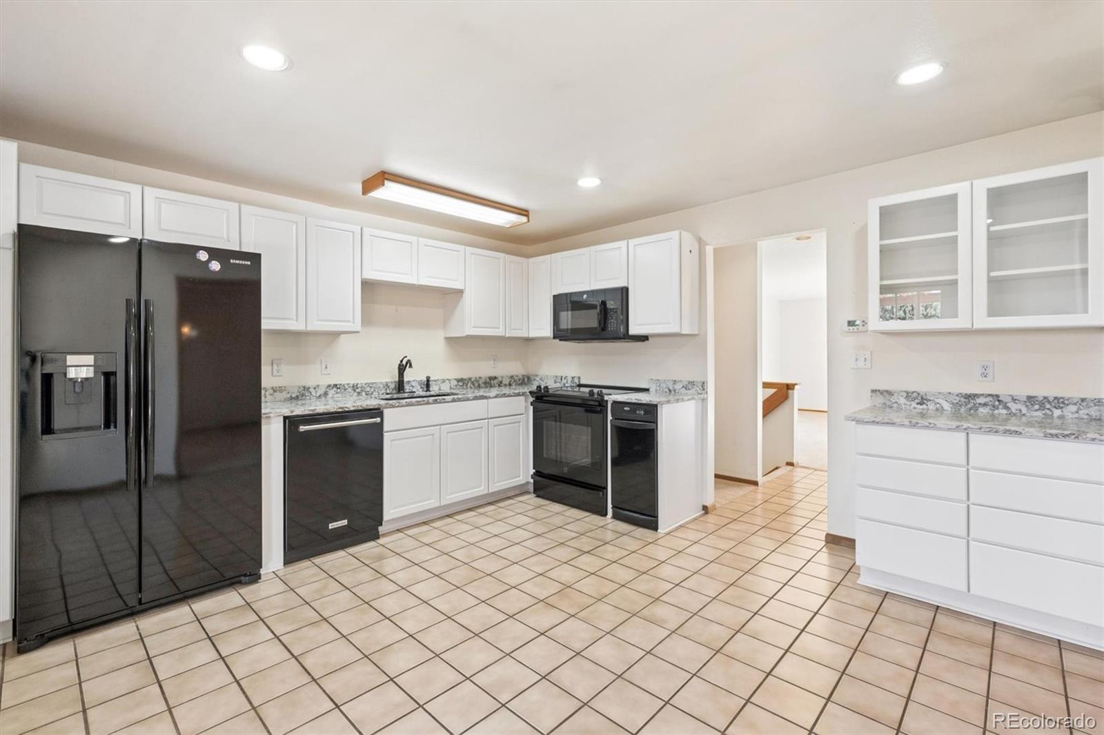MLS Image #8 for 8051  greenwood court,denver, Colorado
