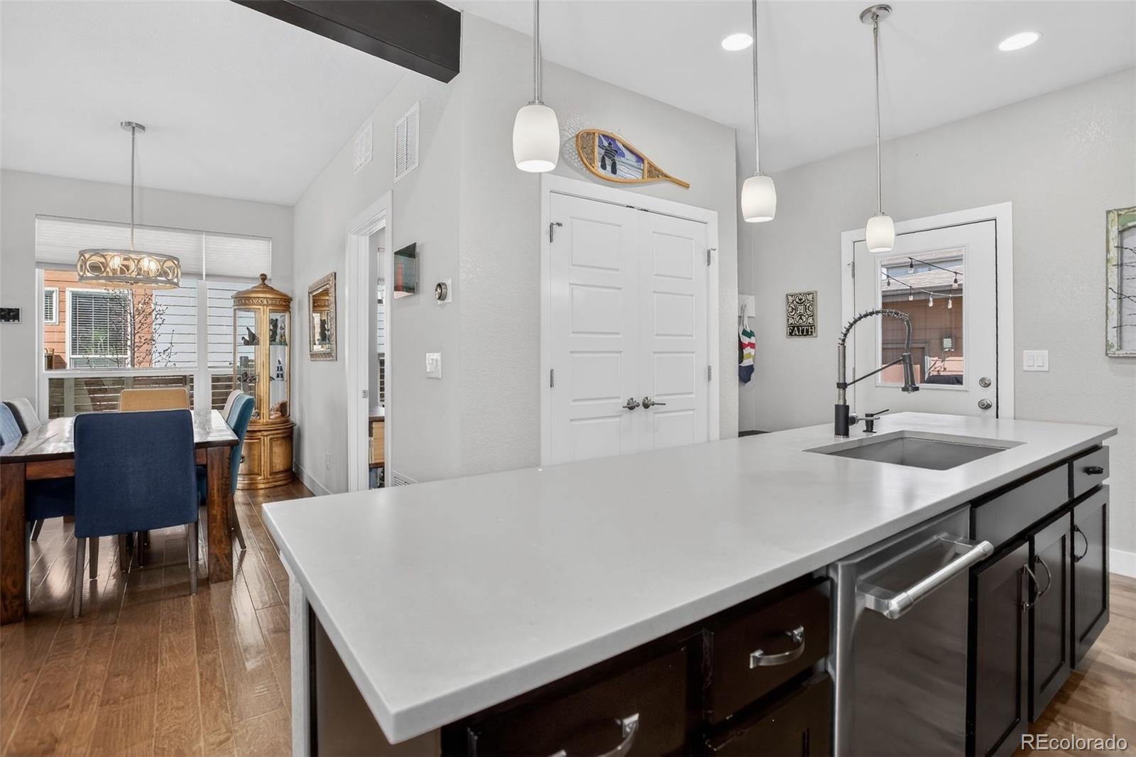 MLS Image #18 for 5970  boston street,denver, Colorado