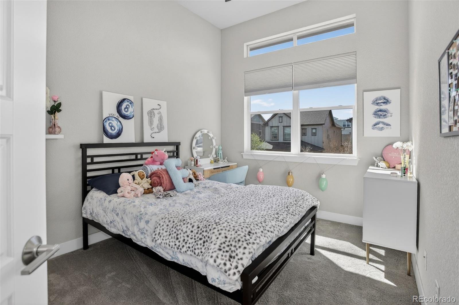 MLS Image #31 for 5970  boston street,denver, Colorado