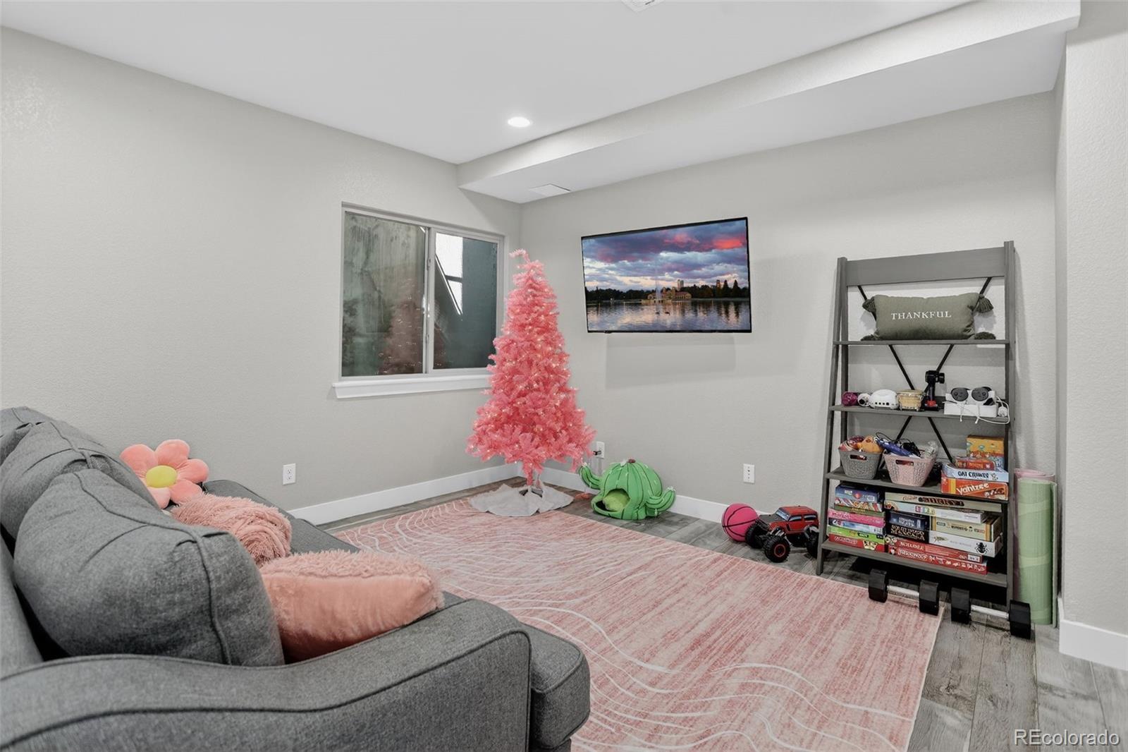 MLS Image #35 for 5970  boston street,denver, Colorado