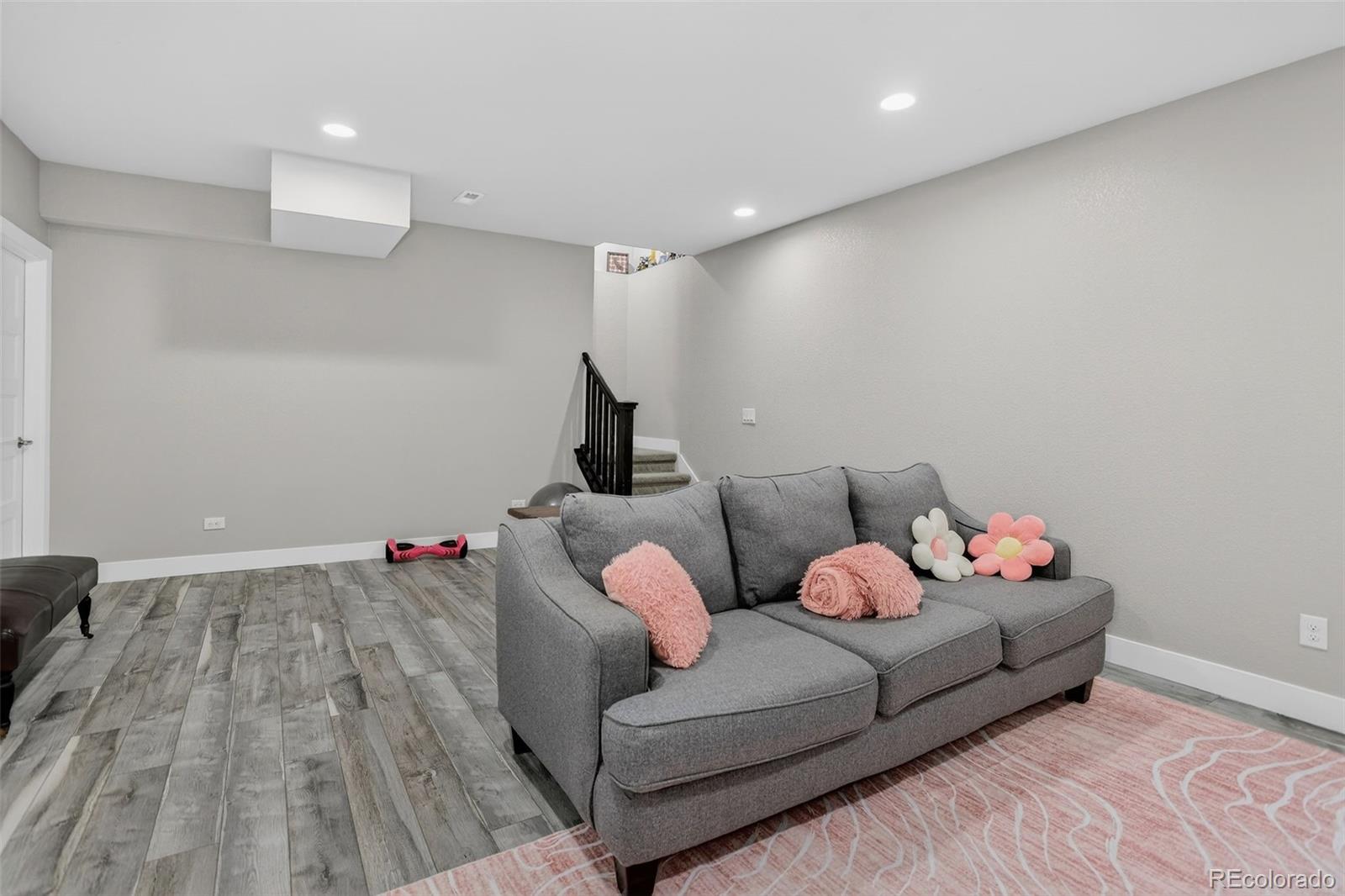 MLS Image #36 for 5970  boston street,denver, Colorado