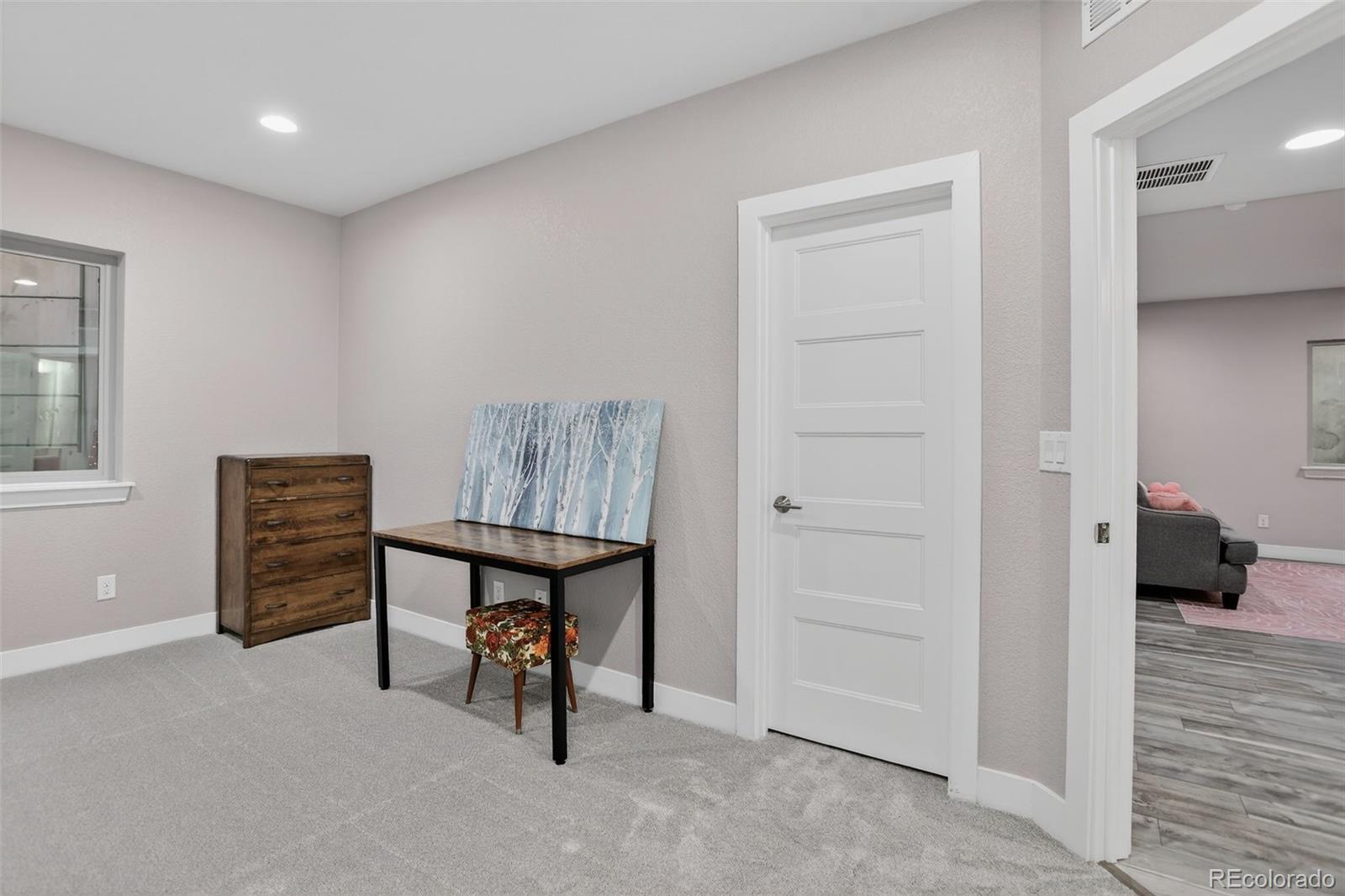 MLS Image #39 for 5970  boston street,denver, Colorado