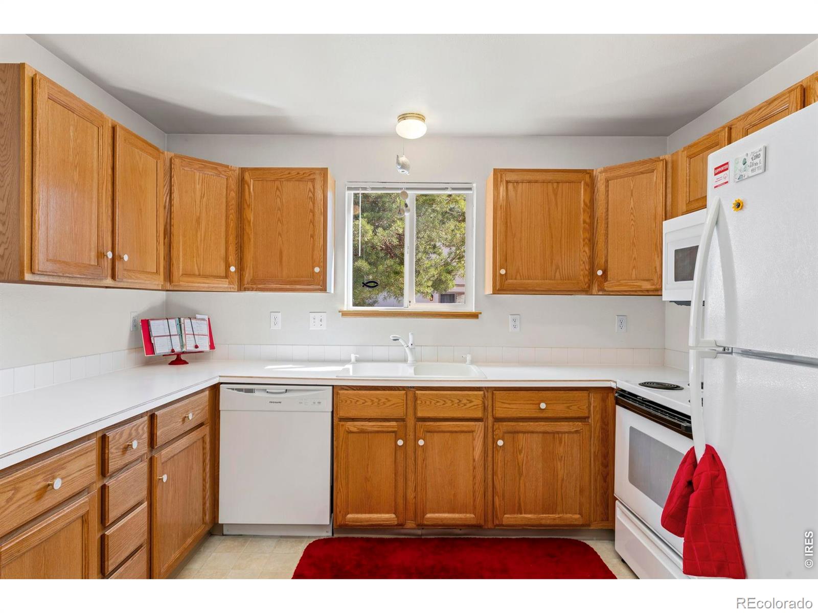 MLS Image #10 for 2410  key court,longmont, Colorado