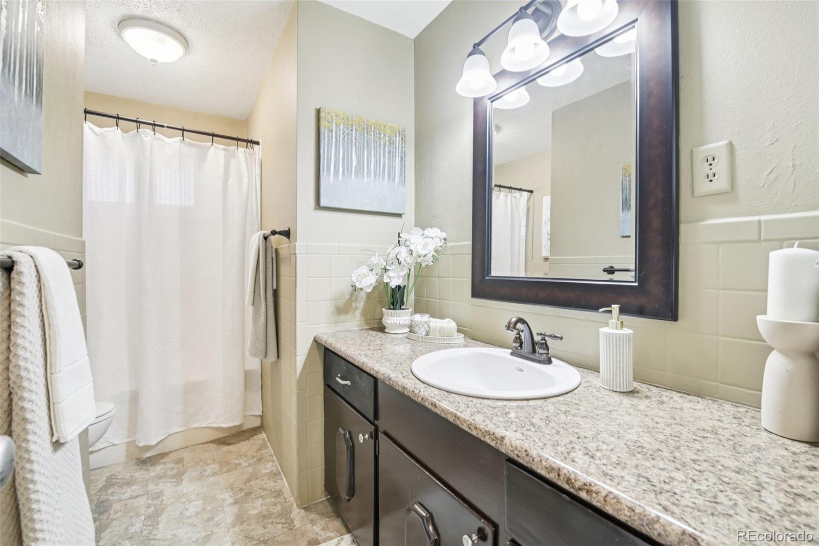 MLS Image #21 for 10423 w 62nd avenue,arvada, Colorado