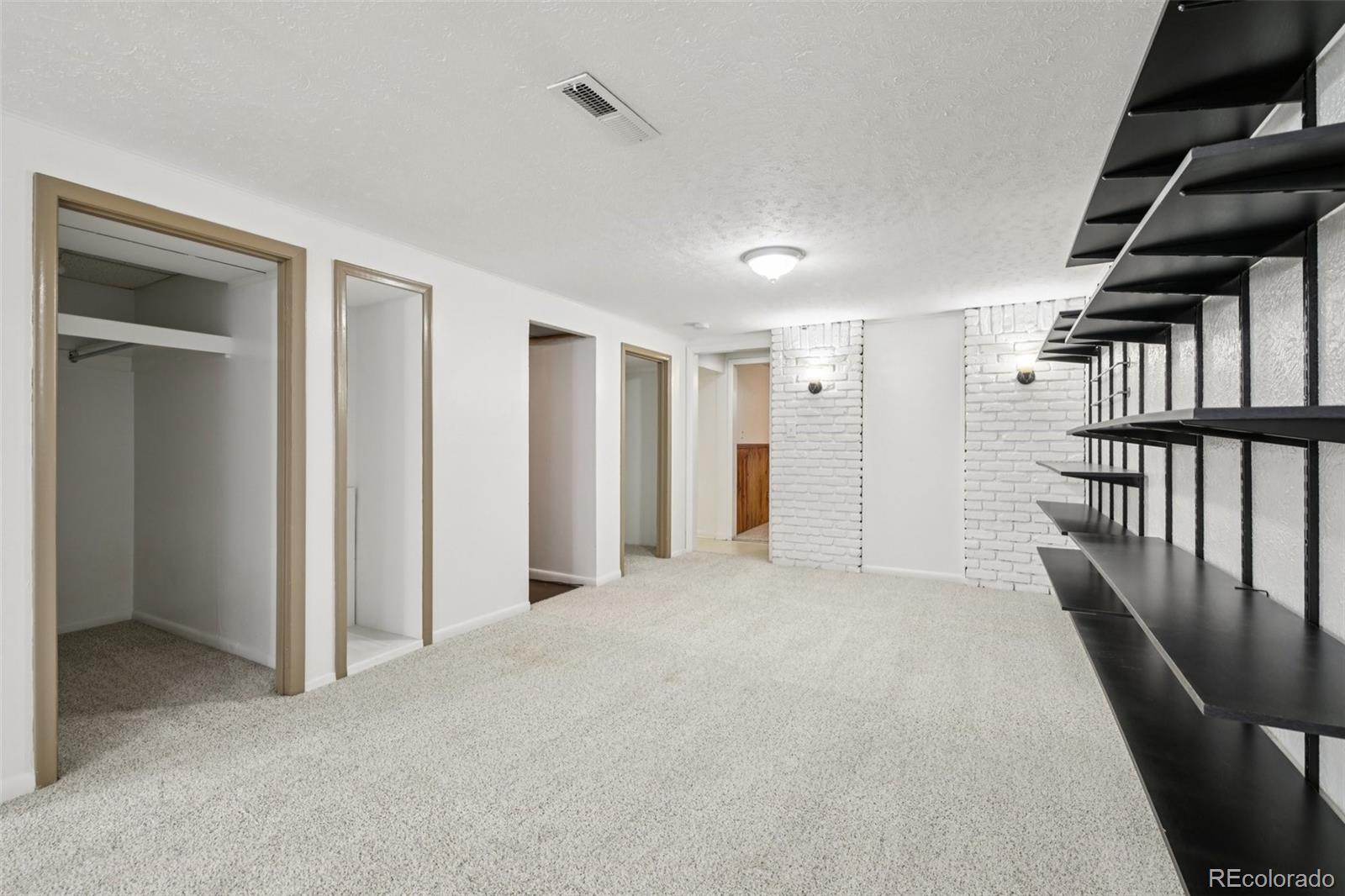 MLS Image #26 for 10423 w 62nd avenue,arvada, Colorado